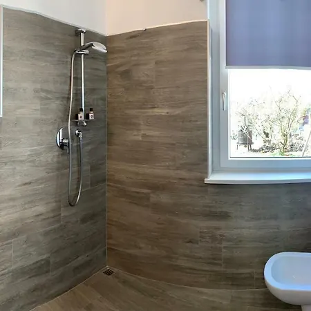 Frühstückspension Per Oropa 4*