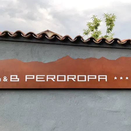 Per Oropa ベッド・アンド・ブレックファスト 4*